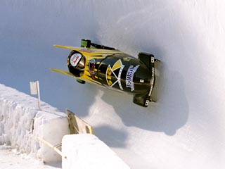 Annen-Zweierbob im Sunny Corner in St. Moritz 2002