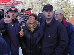 Martin Annen mit Fan Club im Horse Shoe Familie Kunz Arth